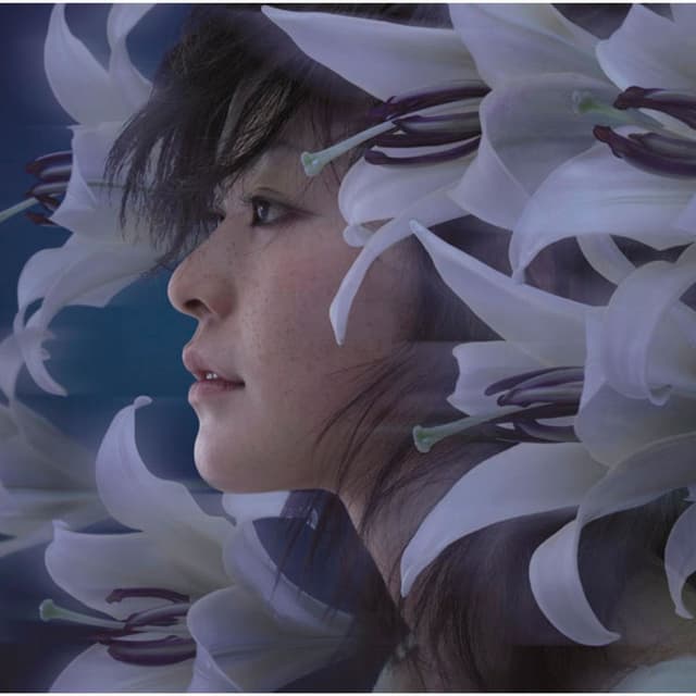 Album cover art for 海の青 空の青