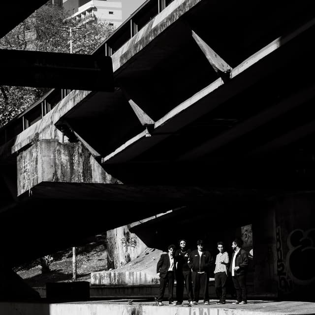 Album cover art for A Cor Mais Próxima do Cinza