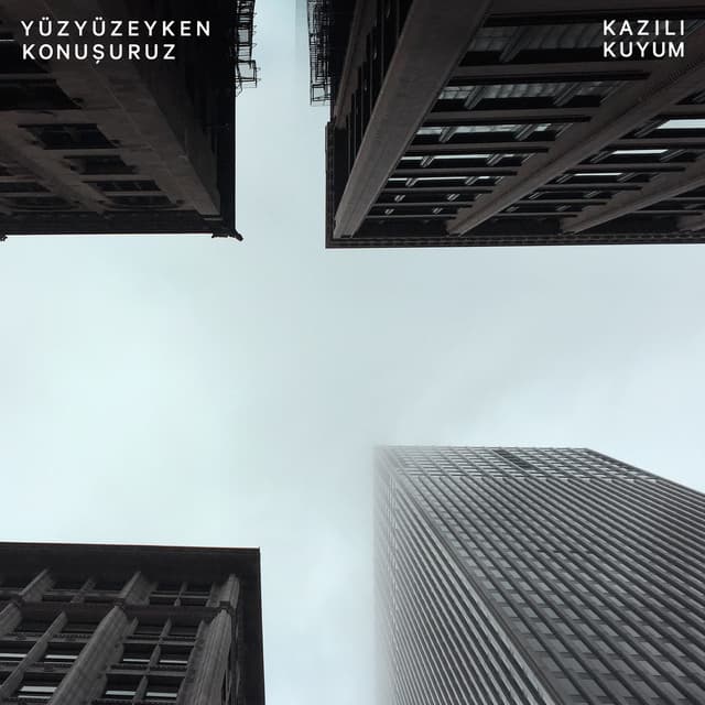 Album cover art for Kazılı Kuyum