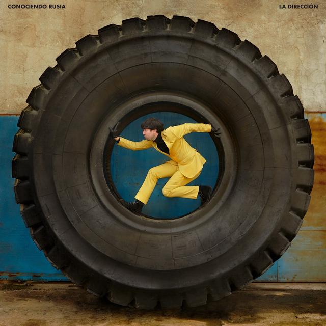 Album cover art for La Dirección