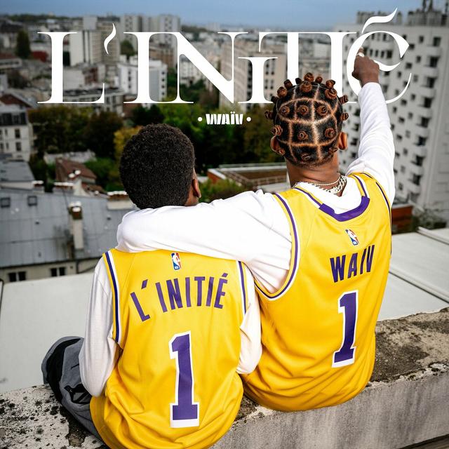Album cover art for Chap. 1 : "L'initié"