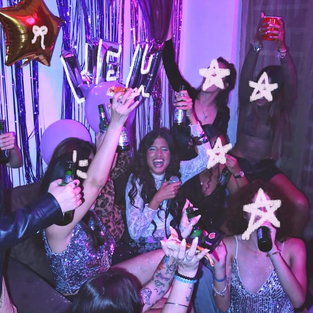 Album cover art for Ven