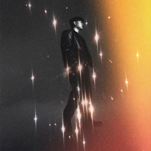 Album cover art for How can i love u