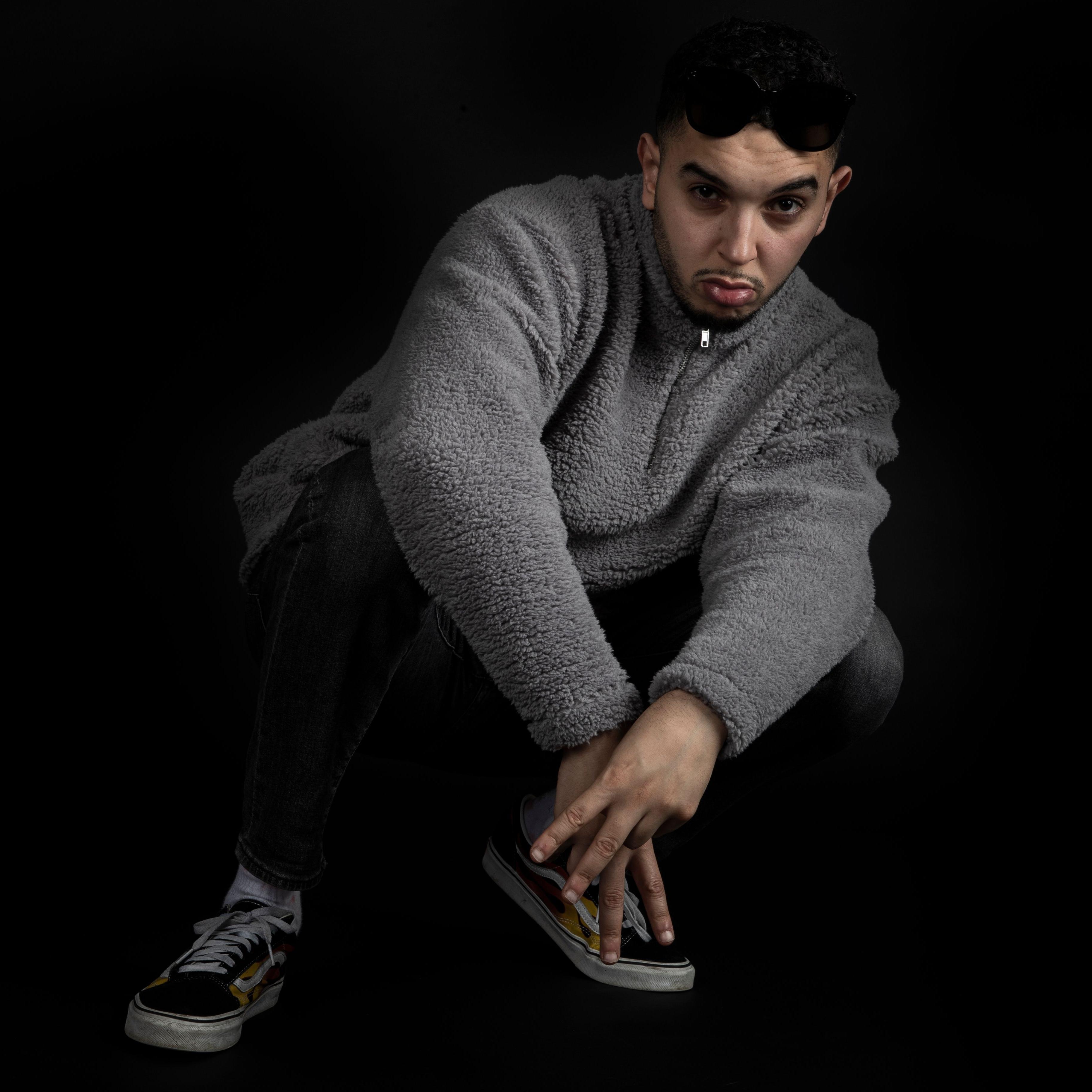 Dynamic cover art