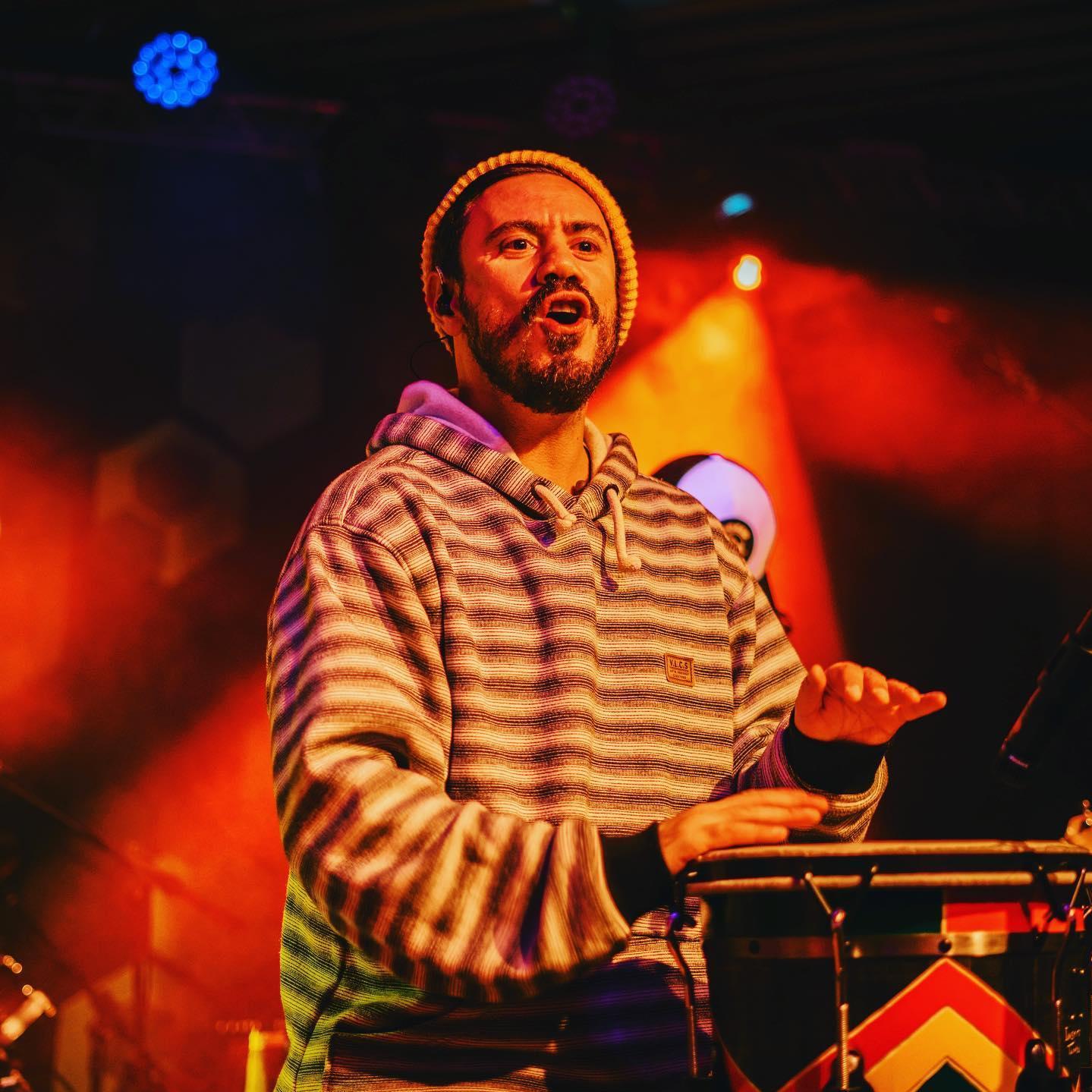 Artist chip image