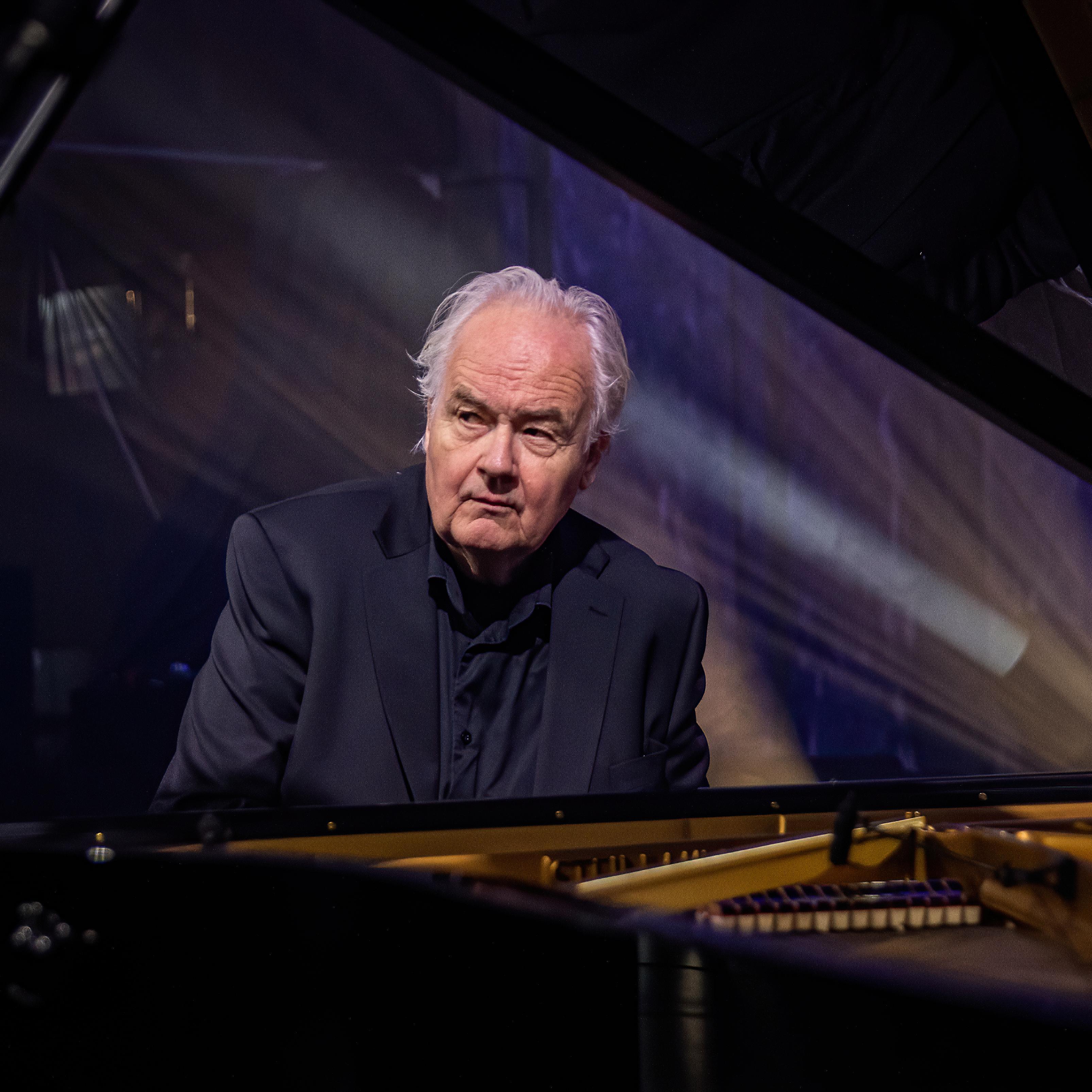 Ketil Bjørnstad (Ketil Bjornstad)