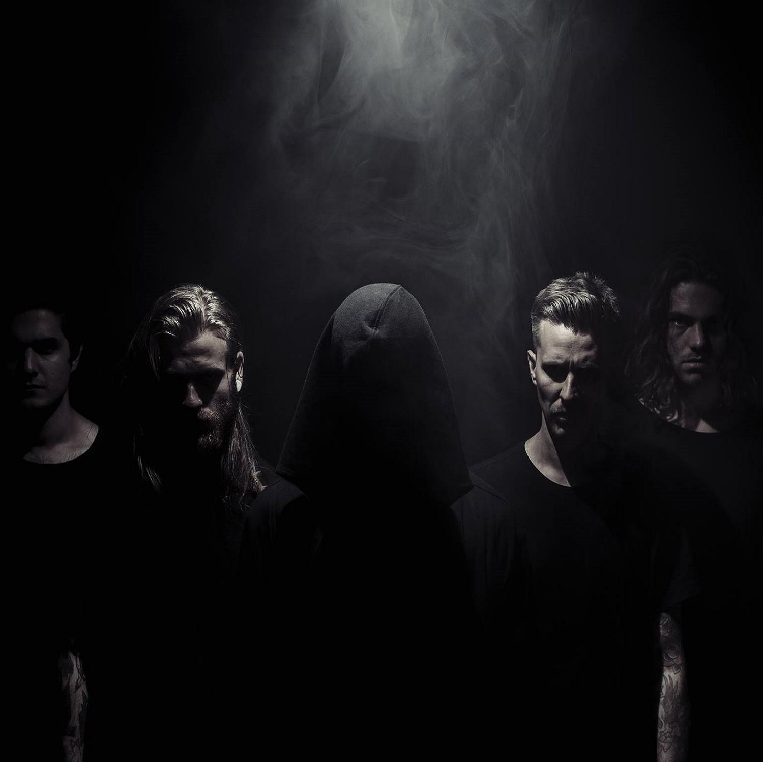 Dynamic cover art