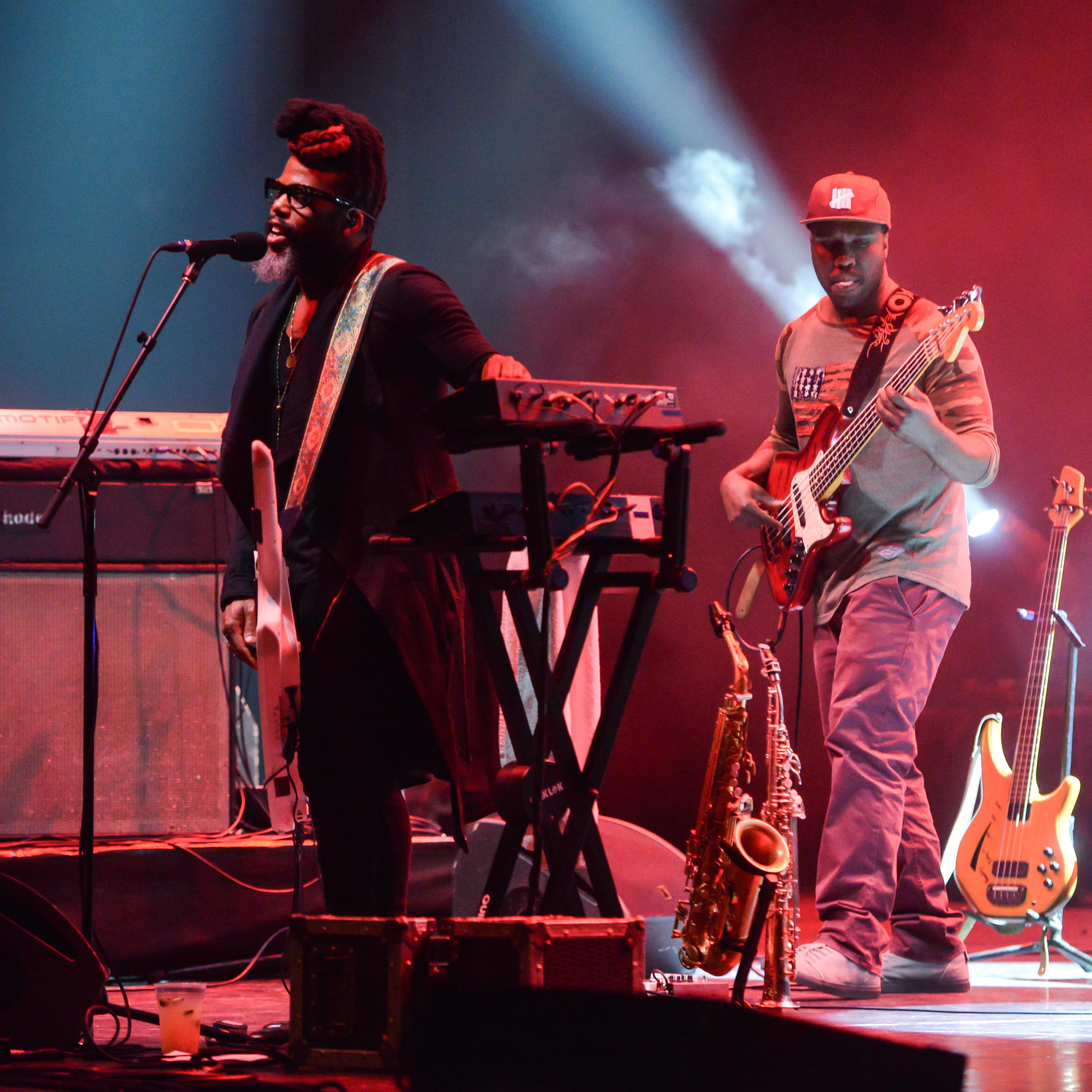 Robert Glasper Experiment