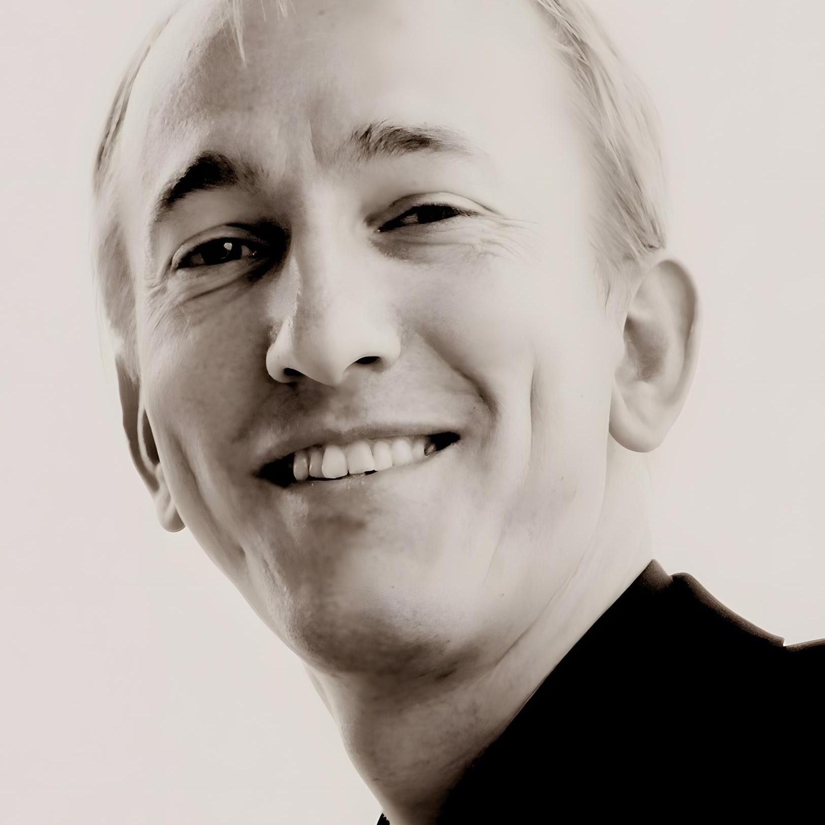 Artist chip image