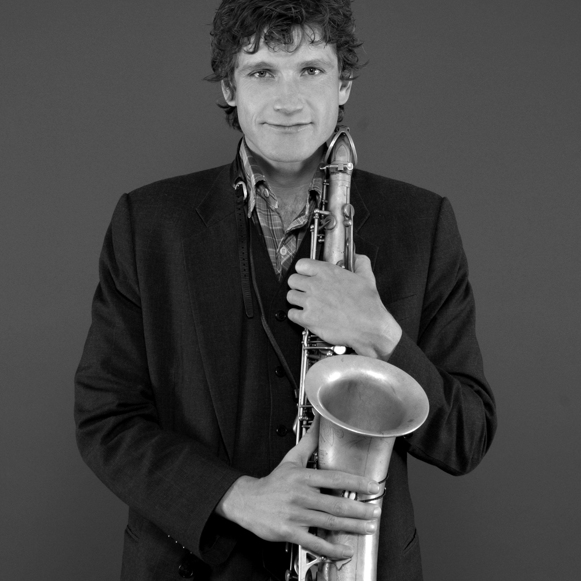 Artist chip image