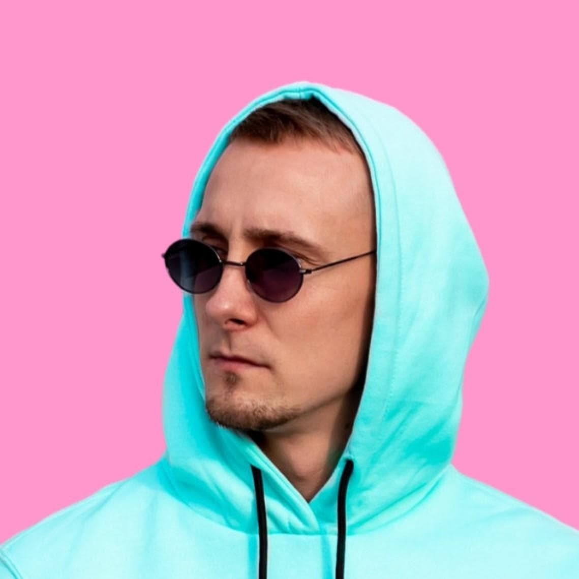 Dynamic cover art