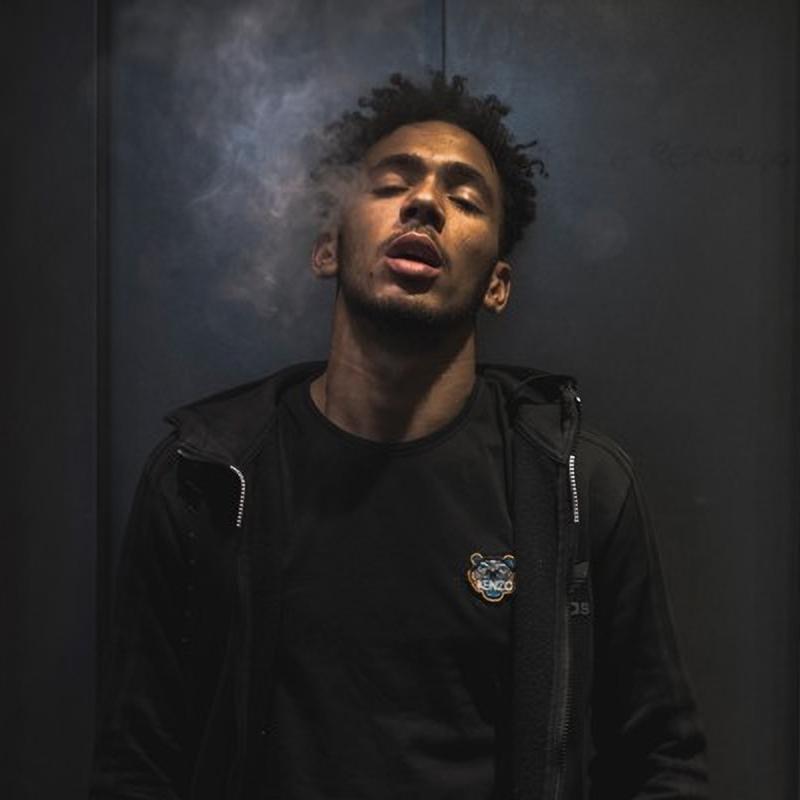 Dynamic cover art