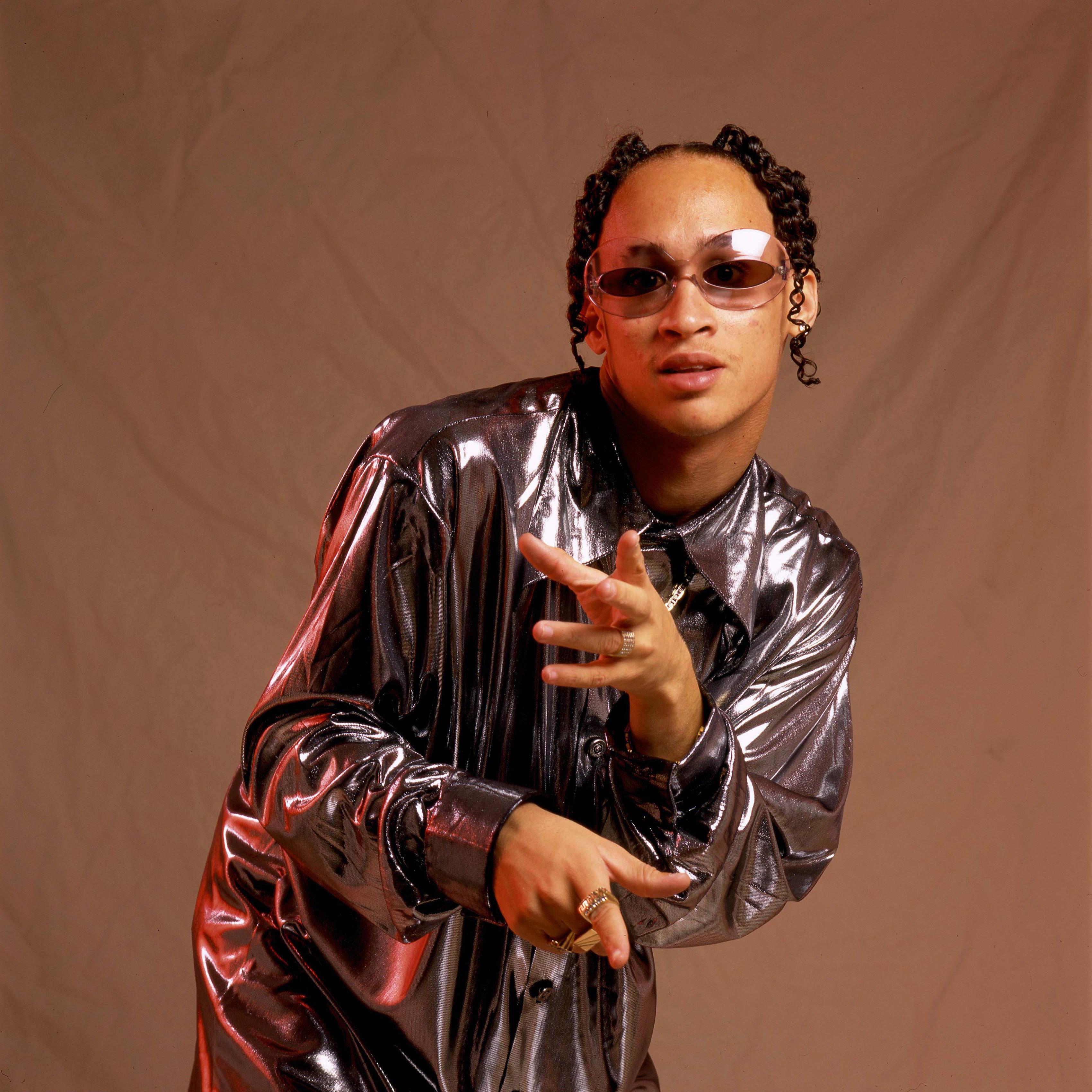 Artist chip image