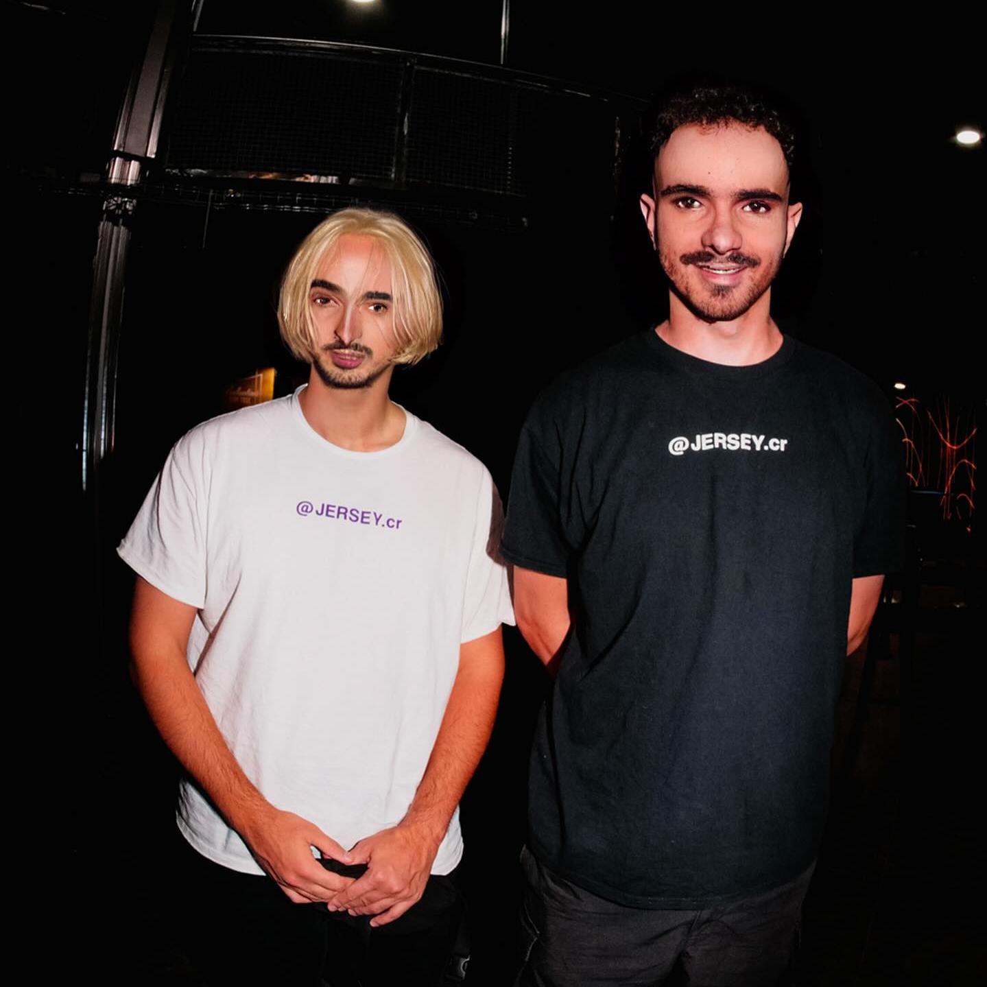 Dynamic cover art