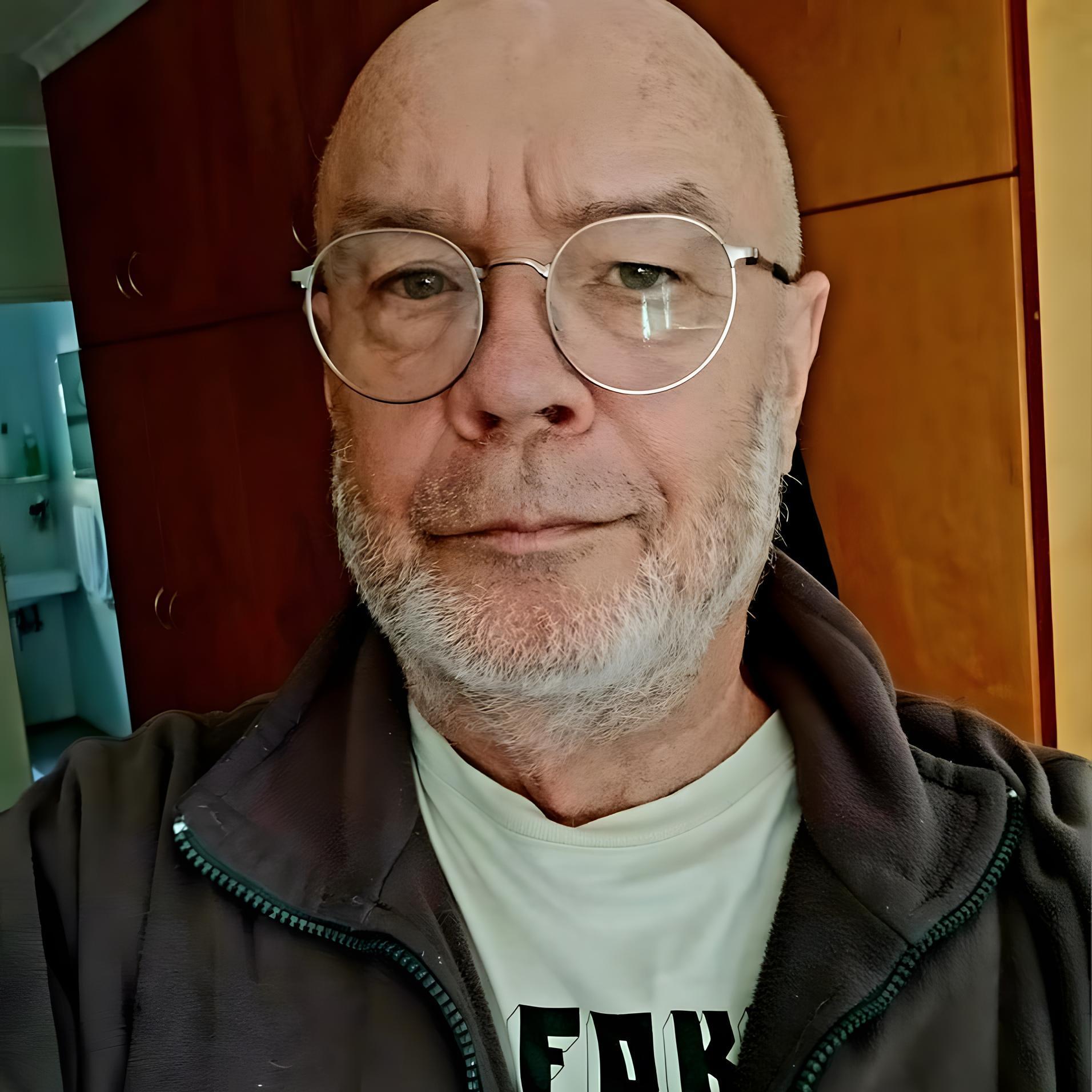 Artist chip image