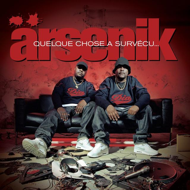 Album cover art for Quelque Chose A Survécu...